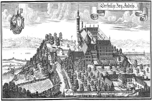 Eine Gravur einer Stadt mit einem zentralen Uhrenturm, umgeben von Gebäuden, Bäumen, Hügeln und einem bewölkten Himmel, mit der Aufschrift "Der Heilige Sorg Aundechs, Deutschland" oben.