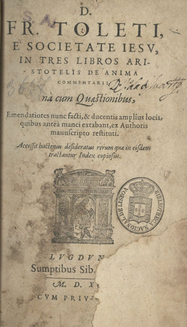 Ein altes Buch mit Text und einer Illustration, das ein altes Siegel auf dem Cover trägt.