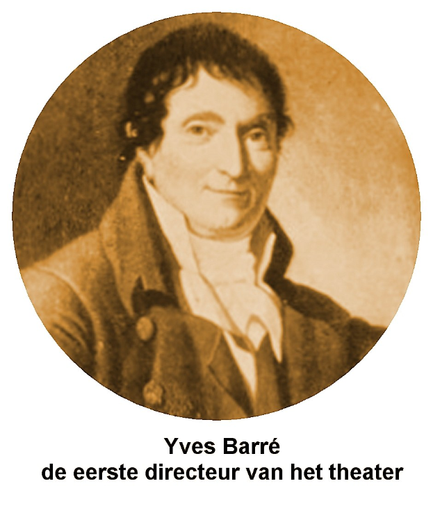 Portrait von Yves Barre, Theaterdirektor, in einem schwarzen Anzug und weißem Hemd mit zurückgekämmtem Haar, ernster Miene, direkt in die Kamera schauend; fetter Text unten.
